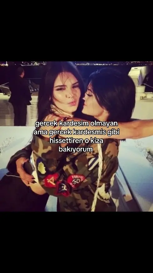 #kyliejenner #kendalljenner #kylieandkendall #kylie #kendall #fypシ #fypage #fyp 