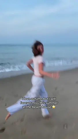 the beach house will forver have my heart 💌 #fyp #wholesome #Summer #foryoupage #trending #aesthetic #relatable #beachhouse #missingsummer #itgirl #makethemostoflife #totallygoviral #CapCut 