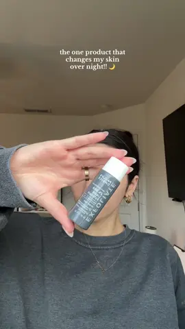 @Paula’s Choice seriously transforms my skin overnight!  #paulaschoice #bhaexfoliant #skincare #skintok #skincareroutine #exfoliate #fy #routine #skintransformation 