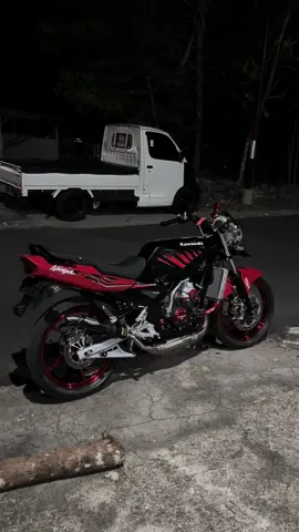 Vibes malam hari #ninja2tak #sslimosin #2strokeindonesia #2strokelovers #perternakansapiindonesia #ninjass #2strokelover #fypシ #fyp #2stroke 