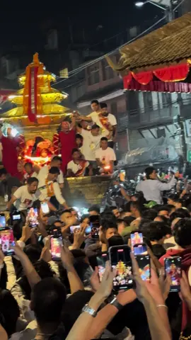 #indrajatra #kumarimata #rath #crowed #celebration #proudtobenewar🙏 #kathmandudurbarsquare #sabaikorakshagarun 