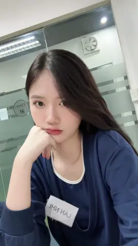 Lén quay trong lớp xí #lannhi1m75 #fyp #foryou 