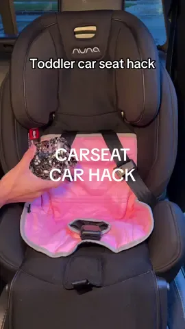 Toddler car hack for when potty training! #carhack #car #hack #carseathack #pottytrainin  #momhack #roadtrip #toddlermom #momlife #MomsofTikTok #momtips 