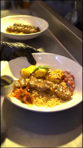 Come by today to get the freshest authentic afghan 🇦🇫 Cuisine ONLY at #hillsofherat . . . . . #afghan #afghanistan🇦🇫 #afghanculture #food #Foodie #fyp #explore 