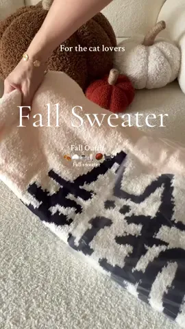 Fall Sweater for the cat lovers 🐈‍⬛🍂☁️✨ #fall #fallfashion #fallaesthetic #fallvibes🍂 #fallfinds🍂 #falloutfit #fallsweater #fallgirl #fyp #creatorsearchinsights #autumnvibes 