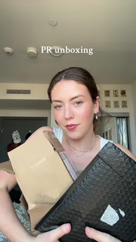 THANK YOUU @LoveShackFancy @noyzfragrance @Neutrogena #pr #prunboxing #prhaul #gifted 