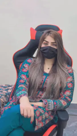 Barabri to chor tu humari line me b nahi ha 🤪😂😉#rabiakhan806 #foryou #foryou_page #foryoupage #rabiakhan #trending #fyp 
