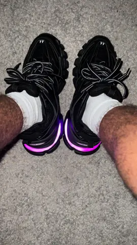 TRACKS LED >>🤩🔗BIO #balenciaga #TRACK#LED #VIRAL 