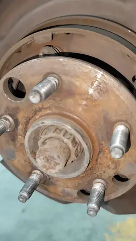 Need Replace Rear Wheel Bearing Sound #howto #usa🇺🇸 #mechanic #usa 