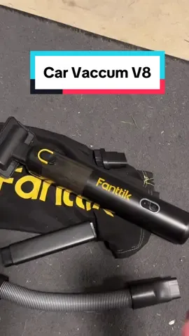V8 Car Vaccum #Cartok #giftideas #fanttik #trucktok #detailing #autodetailing 