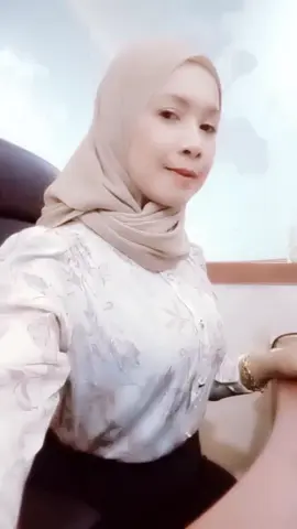 🤓