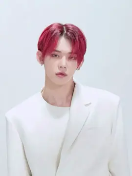 2 минуты 44 секунды мы наблюдали за тем, как он нагибает 4пк #yeonjun #yeonjun_txt #txt #txtmoa #yeonjun4thgenitboy #енджун #енджунтхт #тхт #тхтмоа #рекомендации #tomorrow_x_together 