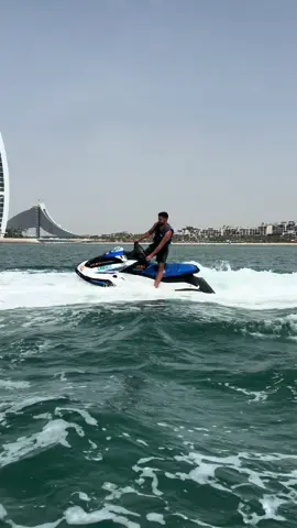#dubai🇦🇪 #thepalm #thepalmjumeirah🌴 #jumerahbeach #luxury #luxurylife #jetski #fy #fyp 