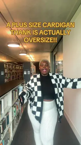If you are plus size you know how hard it is to get oversized items on TIKTOK😨 #fyp #plussizetiktok #foryoupage #cardigan #oversizedcardigan 