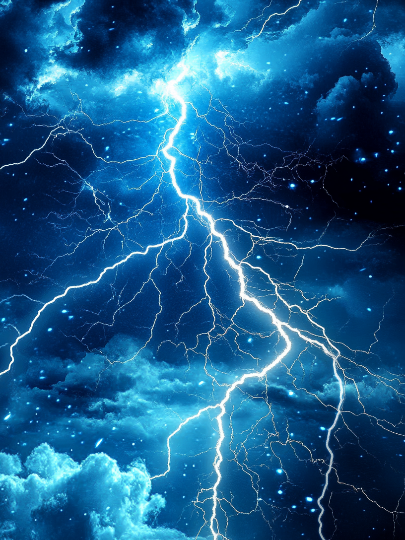 Scientists discover a new type of crystal hidden within fossilized lightning.