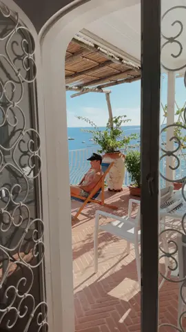 POV: you just checked into your positano airbnb