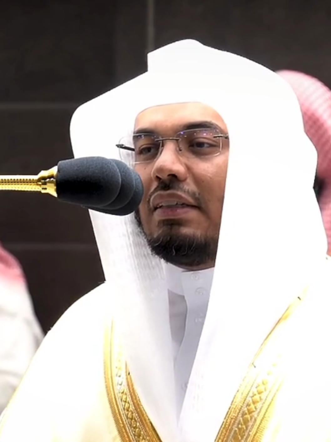 تبارك الرحمن 🤍  #ياسر_الدوسري #سورة_النمل #الحرم_المكي #islam 