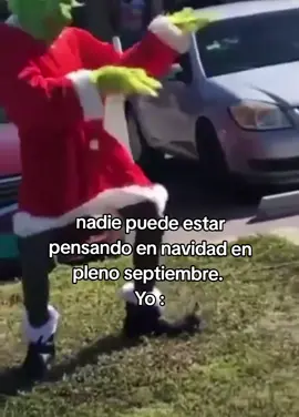 Yo nada más empieza septiembre,pensando en navidad. 😃☃️ ¿algún fanático más?🌲❄️ #navidad #navidadentiktok #grinch  #papanoel #fan 
