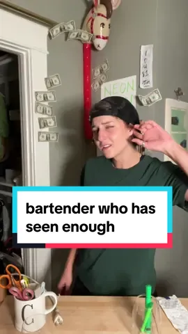 bro is on cruise control 🥃 #bartender #bartenders #bartenderlife 