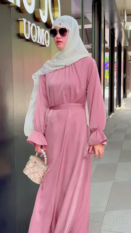 Modesty is the highest elegance#modestfashion #hijab #muslimtiktok #elegantdress #abayagirls #Abaya #Islamic 