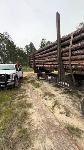 Got a little wet today 🙄 #tireguy #tireshop #tireproblems #tiremanlife #mechanic #logging #logtrailer #creatorsearchinsights #carmantanance #mechanicsoftiktok #ford #chevy #the44companies #fleetmechanic #fleettechmedia #truckmechanic #carmantanance #blowout @Christopher Ryan Car @Cody Harris @NoahW6476 ##tsi 