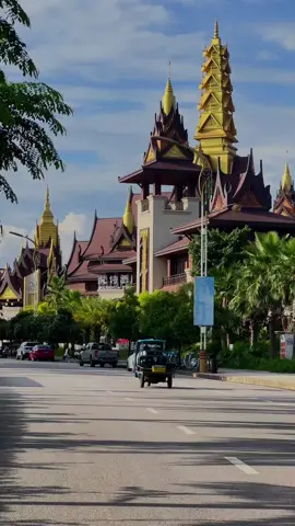 မႃးလႄႇမိူင်းၶွၼ်ၶႃႈ#မိူင်းမၢဝ်းလူင်#မန်စီမြို့တစ်နရာ 
