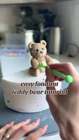 Fondant Teddy-Bear topper walk through 🧸🤎 #fondanttutorial #teddybear #fondantteddybear #tutorial #fondanttoppers #easyfondanttooper 