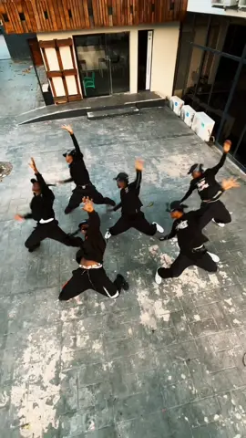 We are always at our best... Just one time ⌚We are the Dance ChamPions. 📽️: @GIG STUDIOS  Director : @KINGCHELLO4B🫅✔️🩶💫🌎  Dancers: @king_Berlo @Lectures_4b @Afro Lee🕺 @BLEXINKANDANCE❤️💕 @Dancebeast🦅 @Afro Banky 👽 @MR.BLAY🎱💥@Padikay0    @B1F_Studios   #4bentdancecrew  #dance #champions #hiphop #greatness #viral #ghanatiktok #ghana #afrobreak #worldofdance #stance #StreetStyle #streestylechallenge 