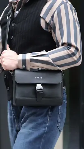 Pack đồ cùng chiếc Micle Bag nhà Baras # BarasVietnam # Baras #Fashion#Bags#Crossbodybags #TikTokFashion #tuixach #Detail #Barasdetails #Minimalism #Minimal