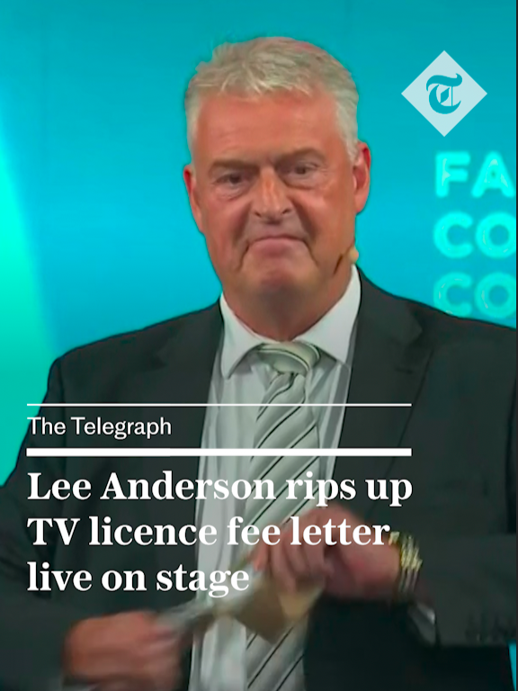 🔴 Lee Anderson has ripped up a letter telling him to pay his TV licence fee live on stage at the Reform UK party conference. For more from The Telegraph, click the link in our bio. 🔗 #reformuk #ukpolitics #leeanderson