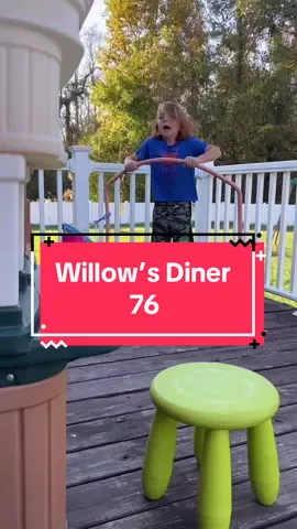 All the drinks are rotten. Jack is very hungry. Chef Willow puts up with a lot. Ah, the chaos of the kitchen! (This was filmed October of 2023) #DartFam #willowsdiner #Siblings #childhood 
