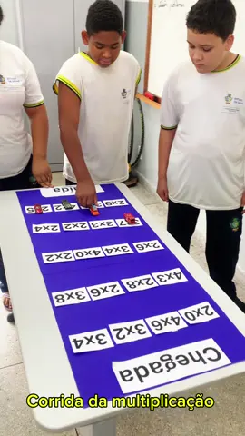 Olha essa atividade incrivel de corrida da matematica  #AulasDivertidas #EducaçãoFísicaCriativa #EducaçãoFísica #ProfessoresInovadores #ProfessoresInovadores #professoras #professores #foryou #sonhos #viralvideos #AtividadeDivertida #DesenvolvimentoMotor #fyp #educação #viralvideos #matematica 