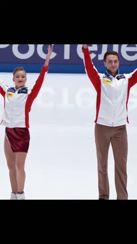 Vasilisa, Maxim and their coaches at the warm ups before the start of their rhythm dance performance at the Russian test skates ❣️ #vasilisakaganovskaya #maximnekrasov #vasilisaandmaxim #vasilisakaganovskaia #василисакагановская #максимнекрасов @Vasilisa Kaganovskaia 💋⛸️ 