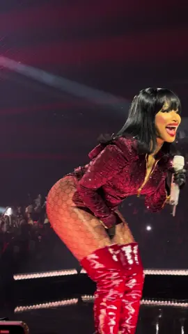 waited 10 years to see her perform Itty Bitty Piggy again 😭 #pinkfriday2 #gagcity #gagcitydallas #nickiminaj #barbz