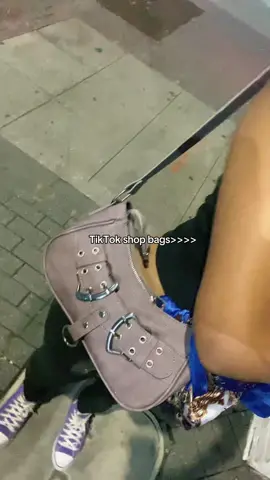 Why did they eatttt with this bag? • #tiktokshopbag #y2kstyle #y2kpurse #shoulderbagstiktok 