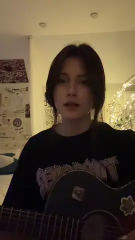 Co gái Nga hát🌹🖤