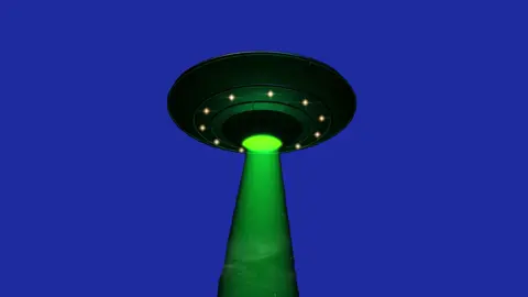 UFO Alien Abduction Blue Screen | Green Screen Effects #greenscreen #ufo #alien #aliens