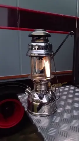 Petromax lantern 😍 #yorkshirelassuk #petromax #petromaxgermany #petromaxlantern #paraffin #kerosene #lantern #lighting  #vintage #vintagelight #classic #vintagelantern #light #decor #shed #dark #500cp 
