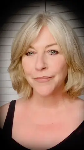 First Dates menopause rant😂#firstdates #fyp #menopause #over50 #voiceover #voiceoverartist @First Dates 