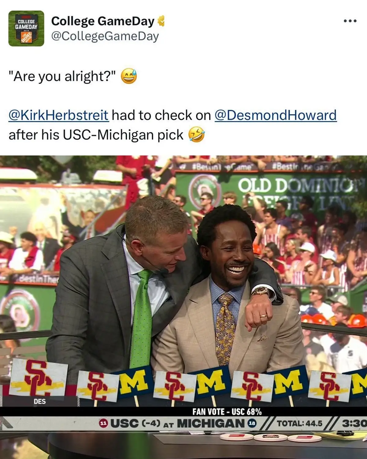 #funny #cfb #michigan #usc #collegegameday #desmondhoward 