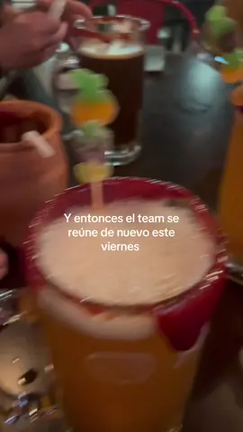 Aunque faltaron algunos 🥹 esta reunion estuvo super 🥰 #peda #amigos #contenido #regresandoaldescontrol #alcohol #cerveza #gomichelas 