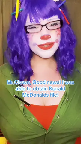 Scribblez has the file! #clown #clownskit #clowngirl #clowning #bouncyclown #scribblezsecretary 
