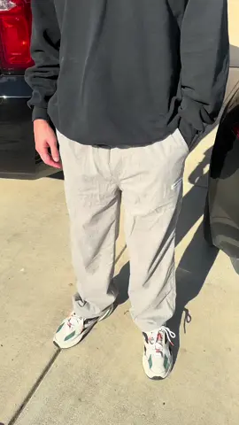 These corduroy pants are so cozy and cheap, definitely gonna be wearing them all fall! #fallpants #corduroypants #pants #baggypants 