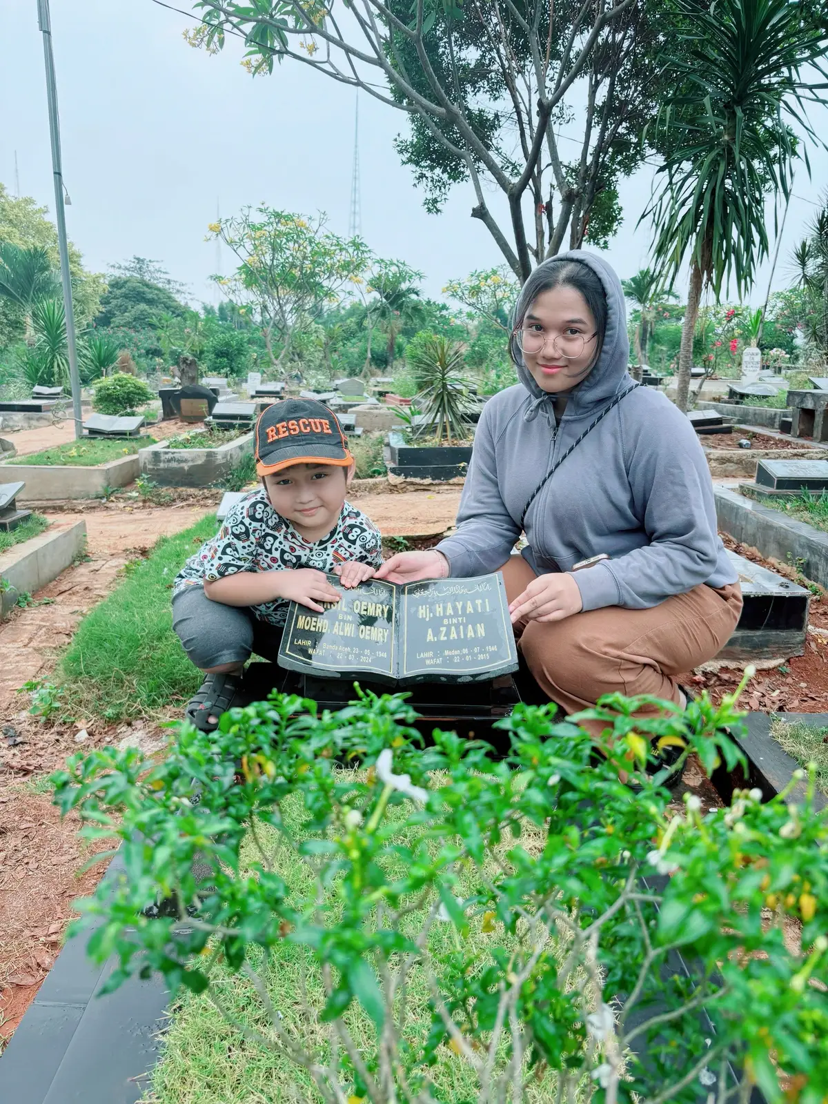 Visiting Atok dan Nenek 22-09-24..we’ll missed you atok dan nenek so much..al fatihah🤲🏻