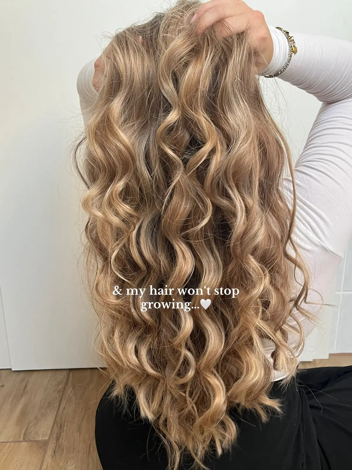 #fypツ♡ #healthyhairjourney #healthyhaircare #haircare #elvitaldreamlength #scalpoiling #hairgrowth #hairgoals #hairgoals #fromshorttolonghair #hairgrowthtips #hairtok #hairtips #hairadvice #haircontentcreator #hairgrowthjourney #hairtransformation #haircare #blondehair #blondehealthyhair #gesundehaare 