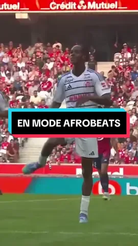 🎶| Célébration Afrobeats pour Emanuel Emegha et Dilane Bakwa 🕺🏾👏 #ligue1 #dance #celebration #afrobeats #foot #footballtiktok 