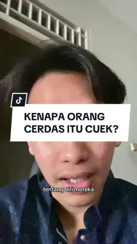 kalo mau cerdas jadi cuek dulu dah berarti