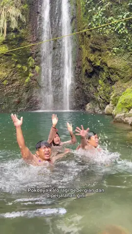 Babeh ditinggal pulang sendirian di air terjun..😭 Tega Banget nih murid2😭   #pejuangPP #adayinmylife #Vlog