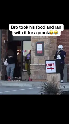 Dedamac😂 #funnyvideos #prank #foryou #laugh #foryoupage #viraltiktok 
