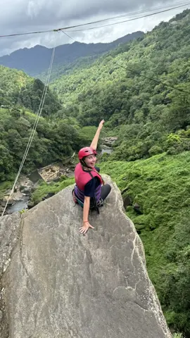 Come and jump with me from a waterfall 😭🙏🏽❤️I am still shocked that I did it guys 💪🏼@The Marvel SriLanka #tamiltiktok #srilankatiktok #discoversrilanka #tamilponnu #habibicometosrilanka #tamilmuser #tamilvlog #ropejumping #srilankan_tik_tok #travelsrilanka #srilankatravel  